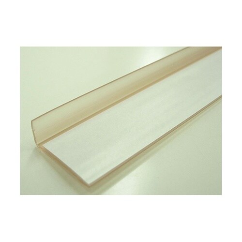 透明な階段のすべり止め