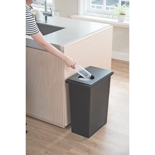 ���j�[�h���b�N���v�b�V���S�T