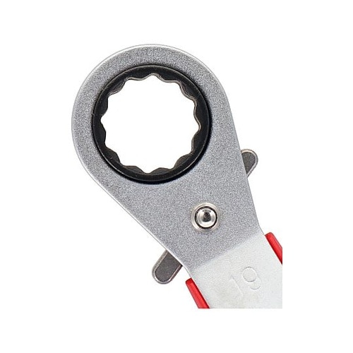 ���`�F�b�g�����`