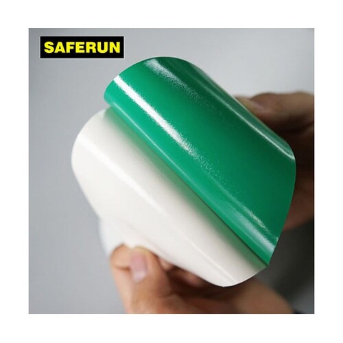 �T�r�t���A�\���X�e�b�J�[�@���^