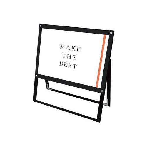 �u���b�N�|�X�^�[�p�X�^���h�Ŕ�