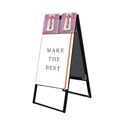 �u���b�N�J�^���O�P�[�X�X�^���h�Ŕ�