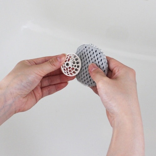 両面使えるブラシスポンジ