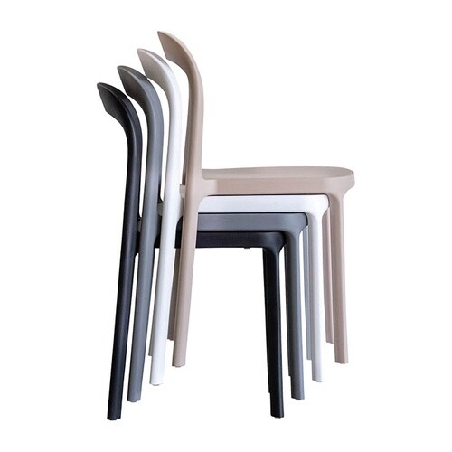 �`�F�A�@�X�g���g�X