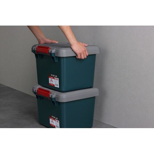 �q�u�a�n�w