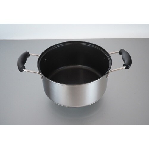 �X�e���X�^�[�@�h�g�Ή������