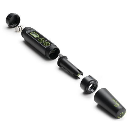 ���g�e�X�^�[�i�h���h�o�U�T�^�Z���T�[�����^�j