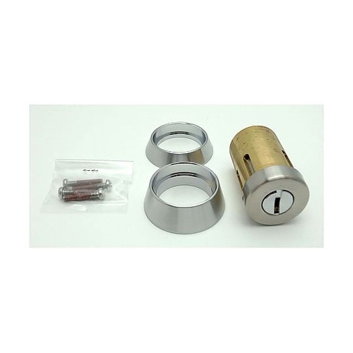 ���ւ̎�֗p�V�����_�[�@�e�a���b�N