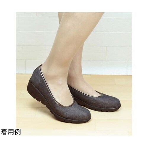 スアシスフィール ストレッチデニムパンプス