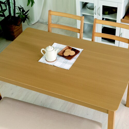 �_�C�j���O�e�[�u�������g