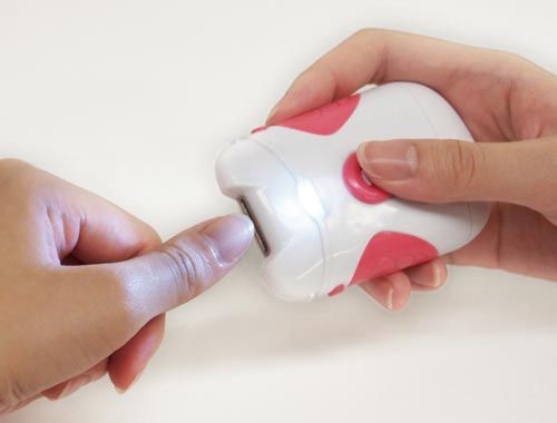 東急ハンズ ｌｅｄライト付 電動爪切り カウネット