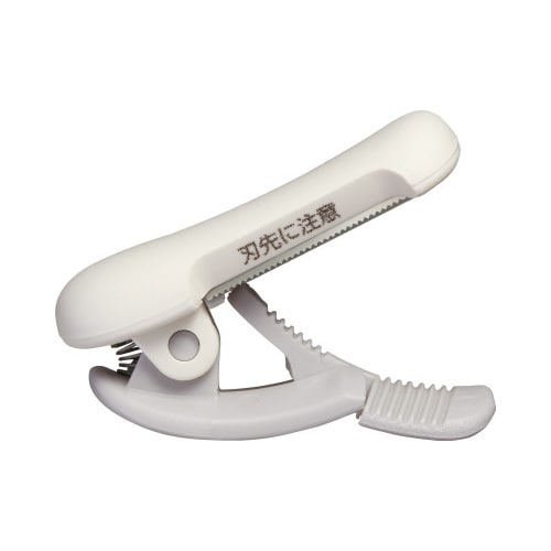 �e�[�v�J�b�^�[���J���J�b�g���@�i�N���b�v�^�C�v�j