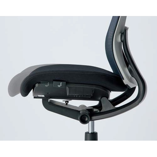 エアグレースチェア 3D可動肘ヘッド付 ブラック